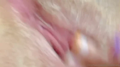 Excited brasiloirinha rubbing pussy a lot