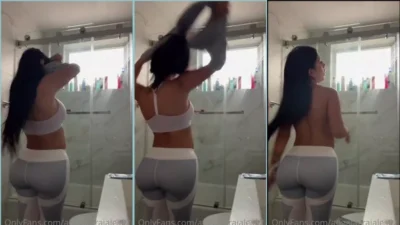 Angela Grajales Hot porn in the bathroom taking off her clothes