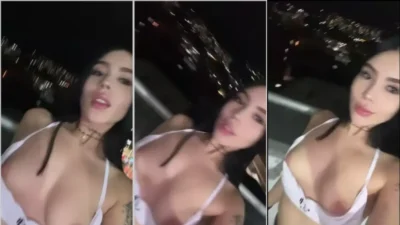 Putinha of beautiful breasts dancing on the porch of the ap