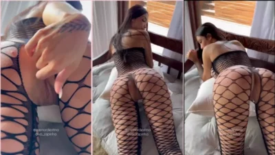 Northeastern japa all slut displaying the asshole for camera